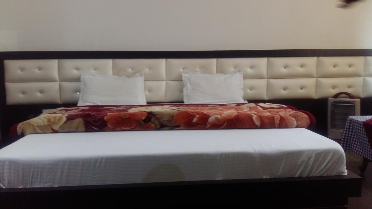 Hotel D2M Mansa Exterior photo